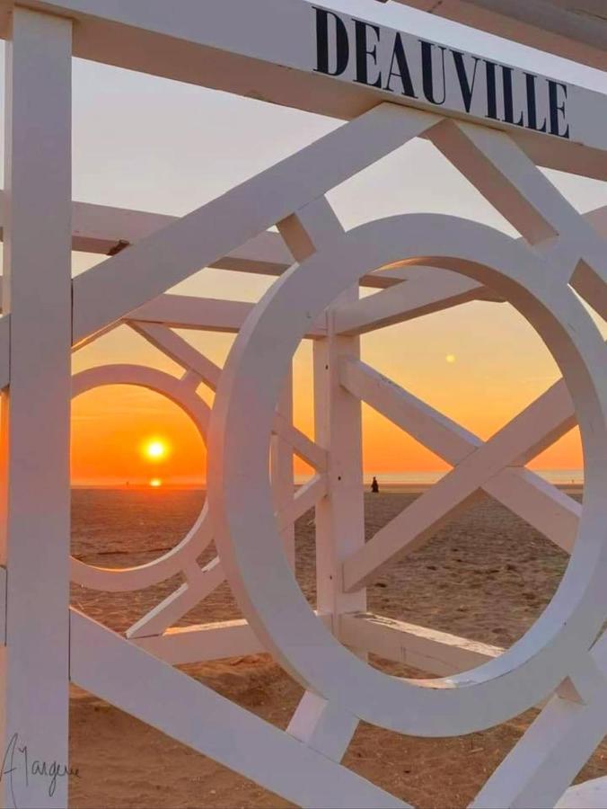 "Mon Evidence!" Magnifique Appartement Vue Mer Et Acces Direct A La Plage Villers-sur-Mer Exteriér fotografie